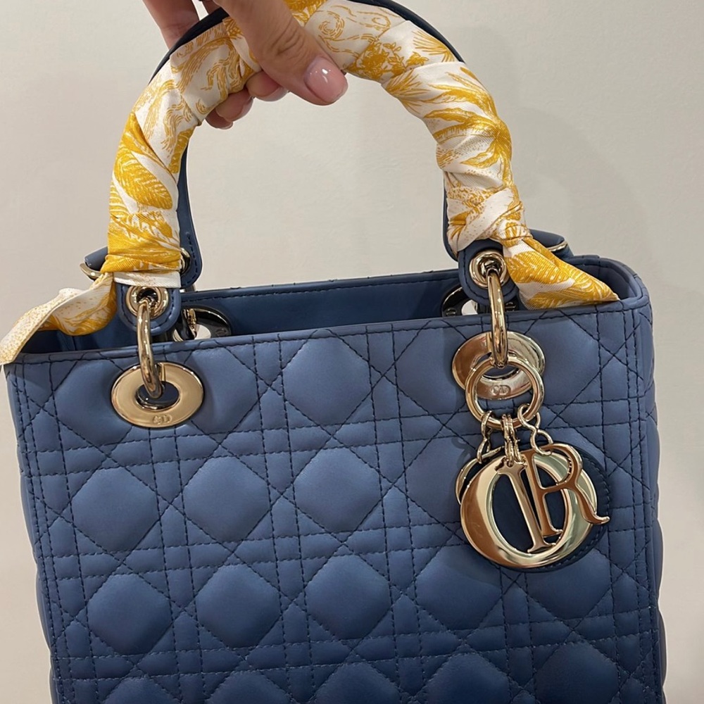 Brand new Dior bag! In store without tax 6100$ selling for 4500 - Picture 3 of 12
